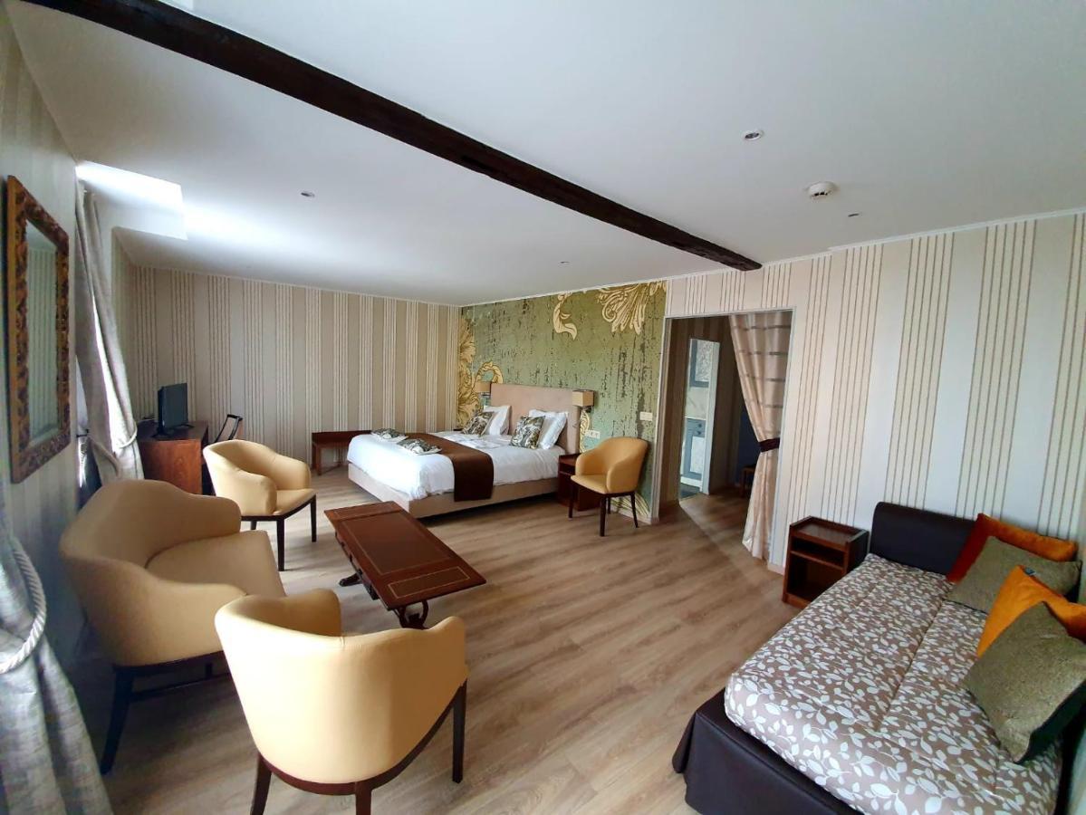 Hotel Croix Blanche de Sologne à Chaumont-sur-Tharonne Extérieur photo