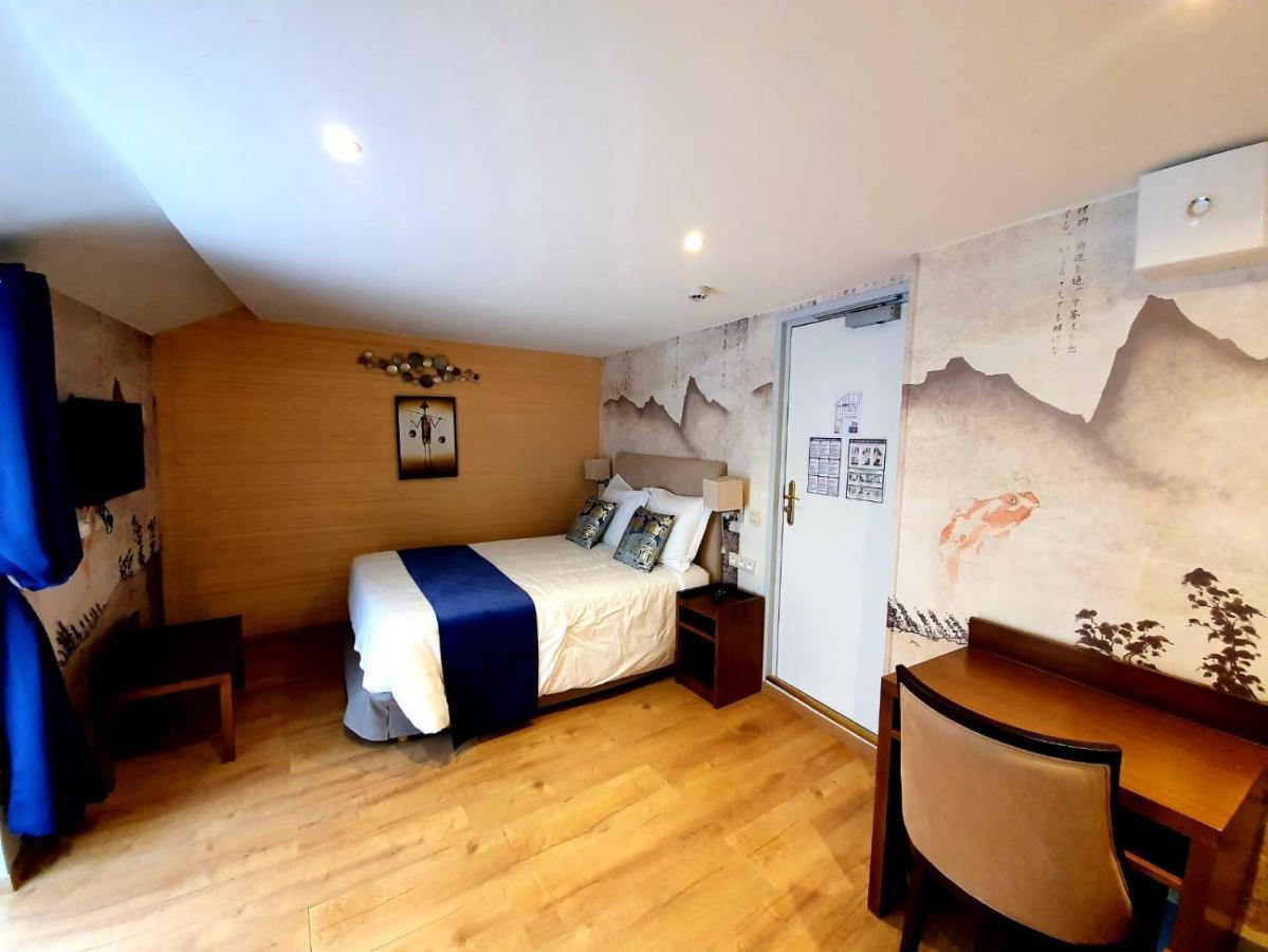 Hotel Croix Blanche de Sologne à Chaumont-sur-Tharonne Extérieur photo