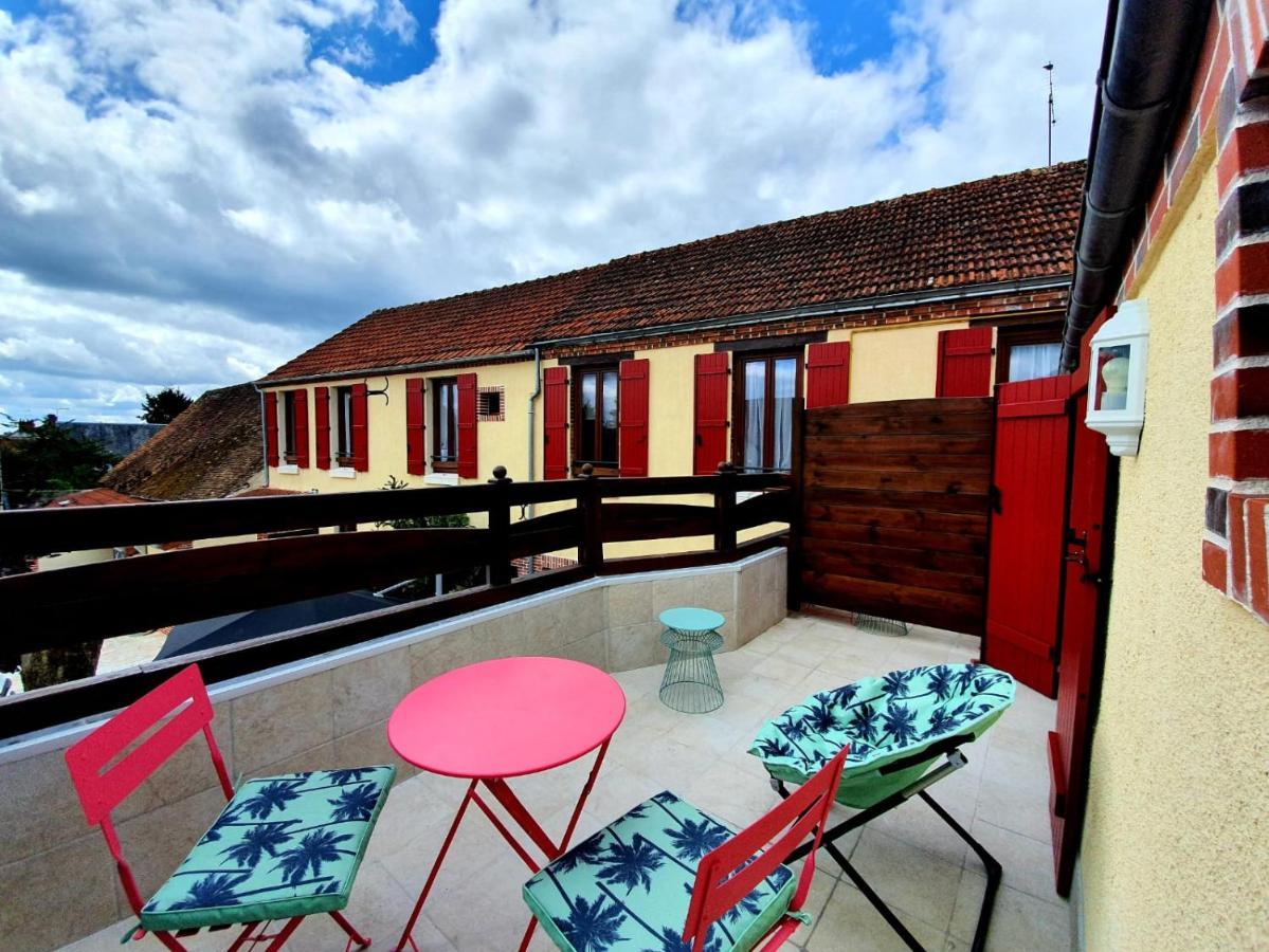 Hotel Croix Blanche de Sologne à Chaumont-sur-Tharonne Extérieur photo